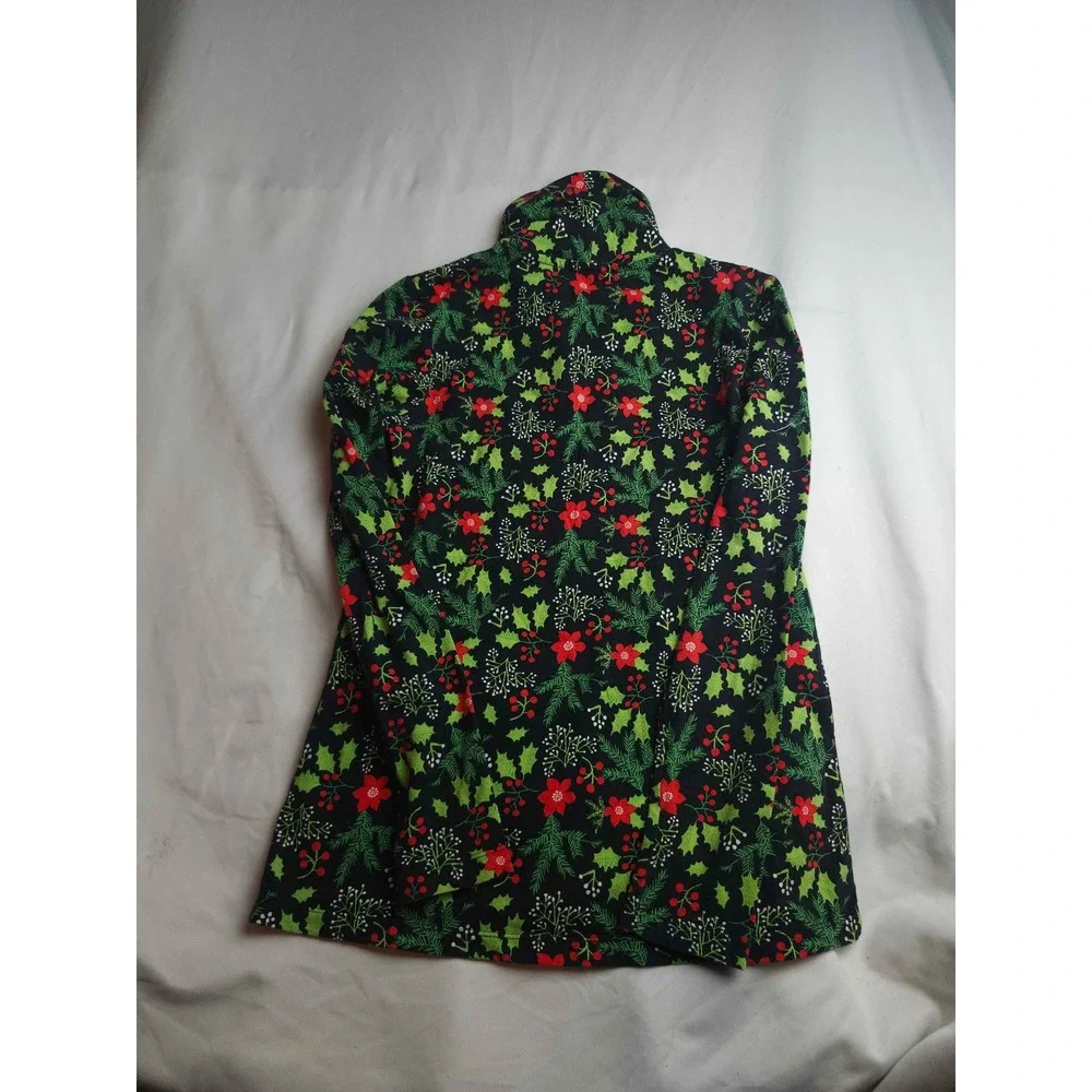 Jones & Co Jones New York Christmas Poinsettia Holly Turtleneck Top Womens S/P